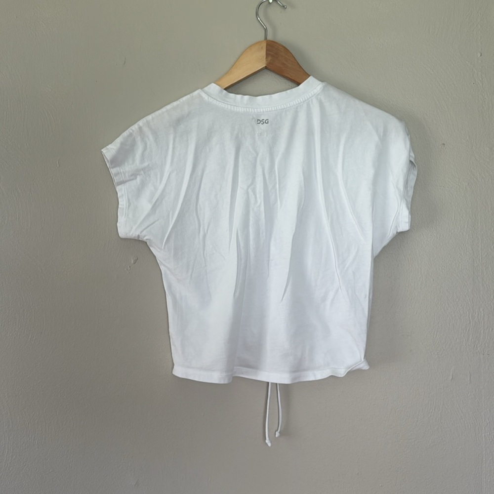 DSG White V-Neck Ruched top small - Picture 4 of 5